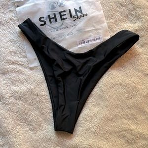 🍊cheeky high cut bikini bottoms | size small